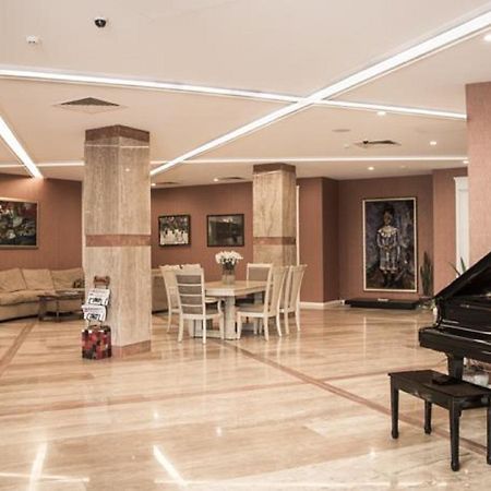 Hotel Zp Palace Tbilisi Esterno foto