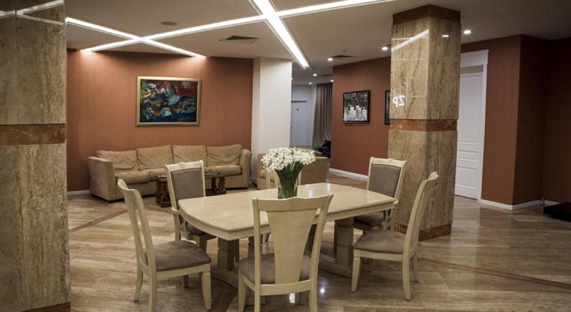 Hotel Zp Palace Tbilisi Esterno foto